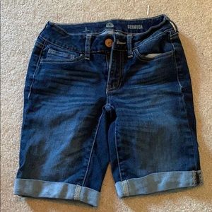 bermuda jean shorts size 0